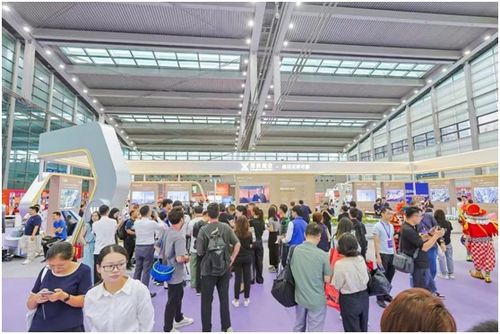 好房子、好社区、好服务 2024深圳国际物业管理产业博览会暨深圳房地产交易会开幕